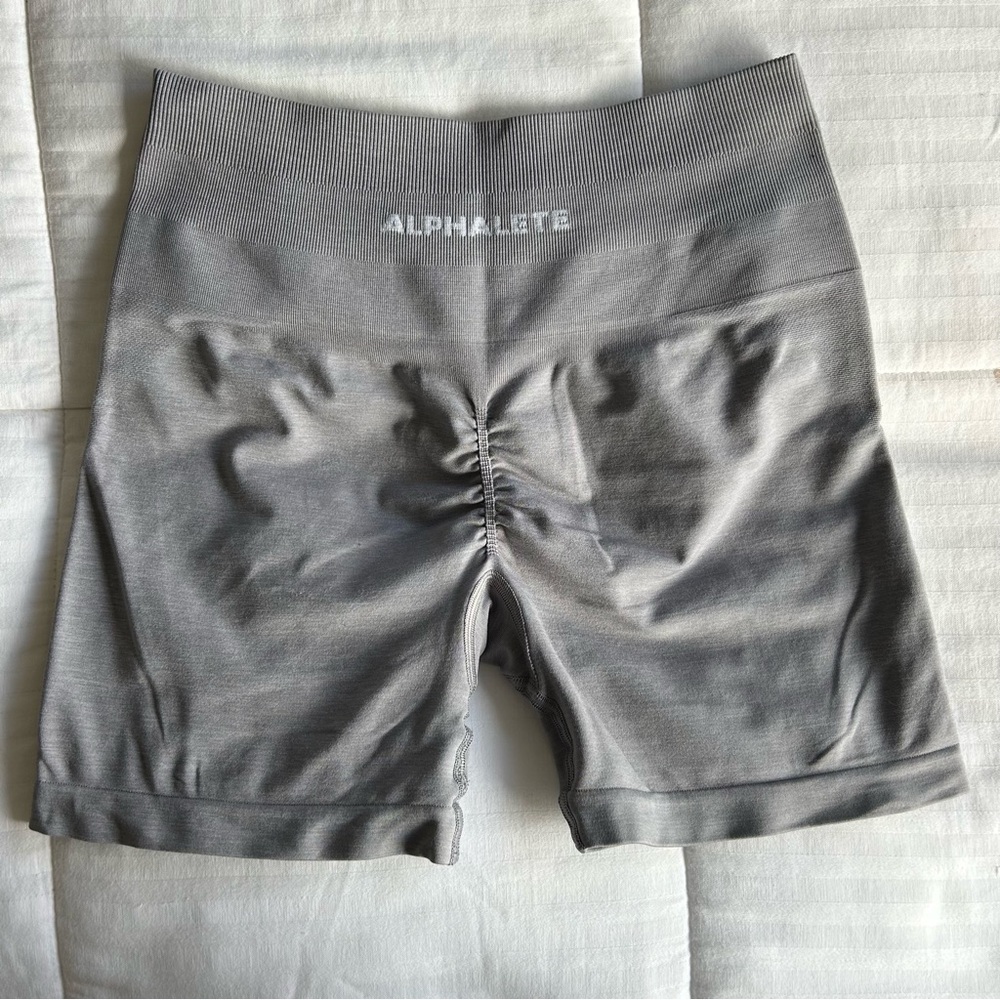OG Alphalete Amplify 3.5 Shorts - Medium Grey